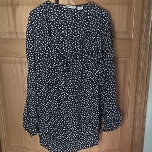 Navy Floral Blouse Quizz Woman & Company 100 Percent Viscoce Size 24